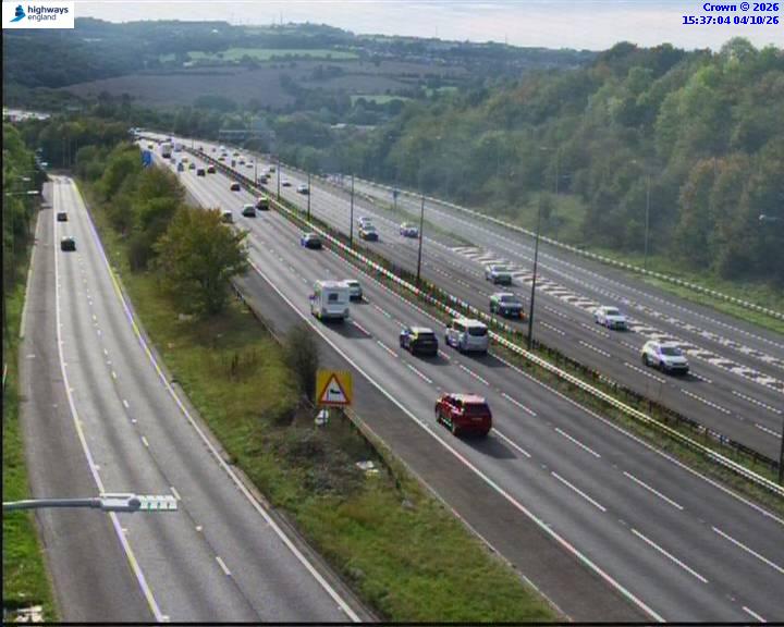 Click for full screen live camera. M62 21952 J25