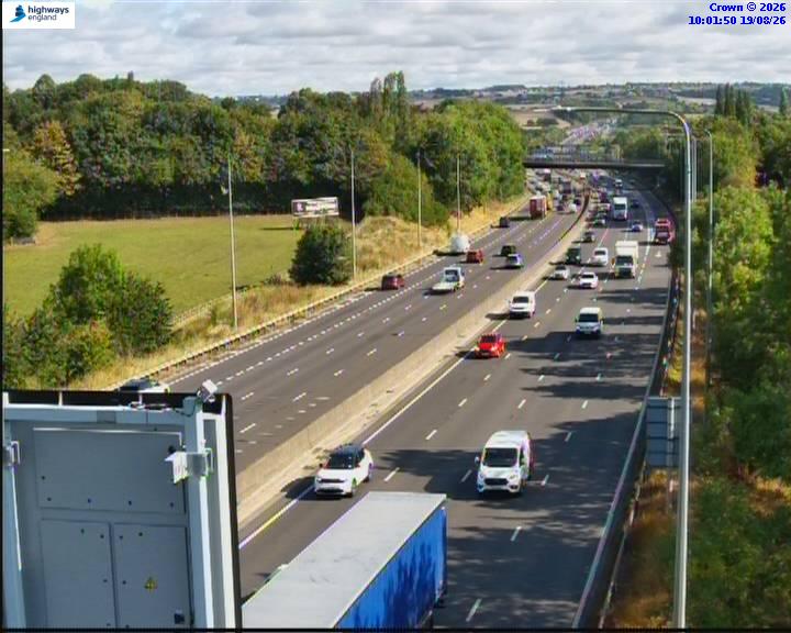 Click for full screen live camera. M62 21992 J26-J25