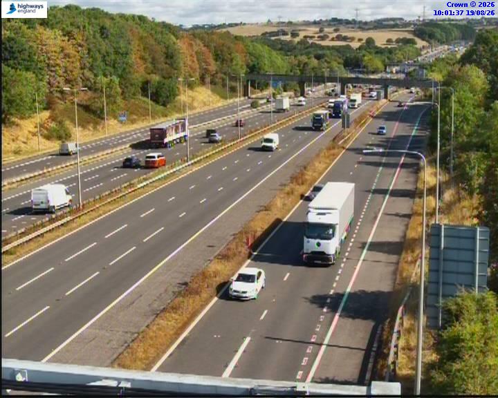 Click for full screen live camera. M62 21999 J26