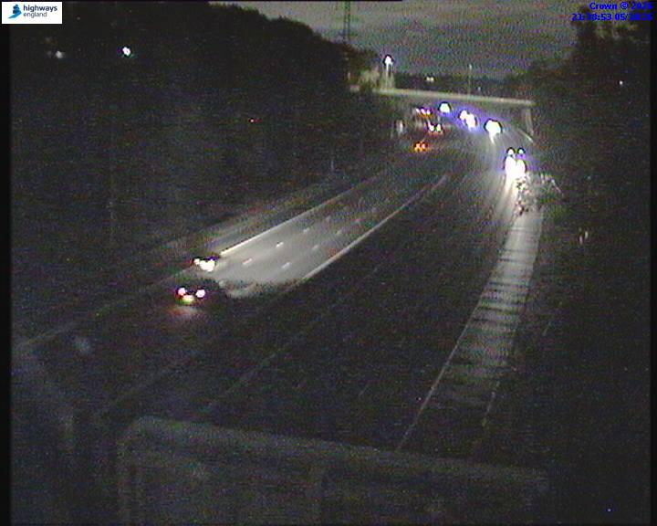 Click for full screen live camera. M62 22033 J27-J26