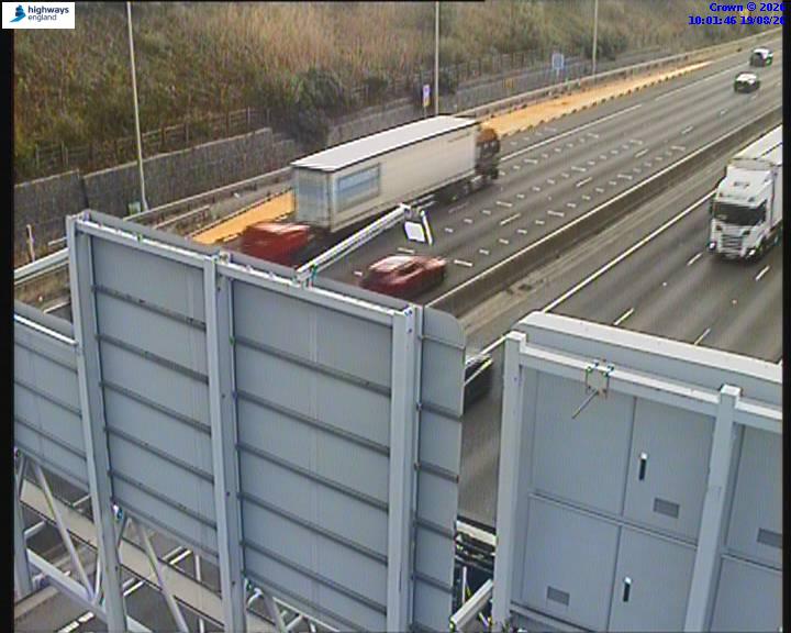 Click for full screen live camera. M62 22097 J28-J27
