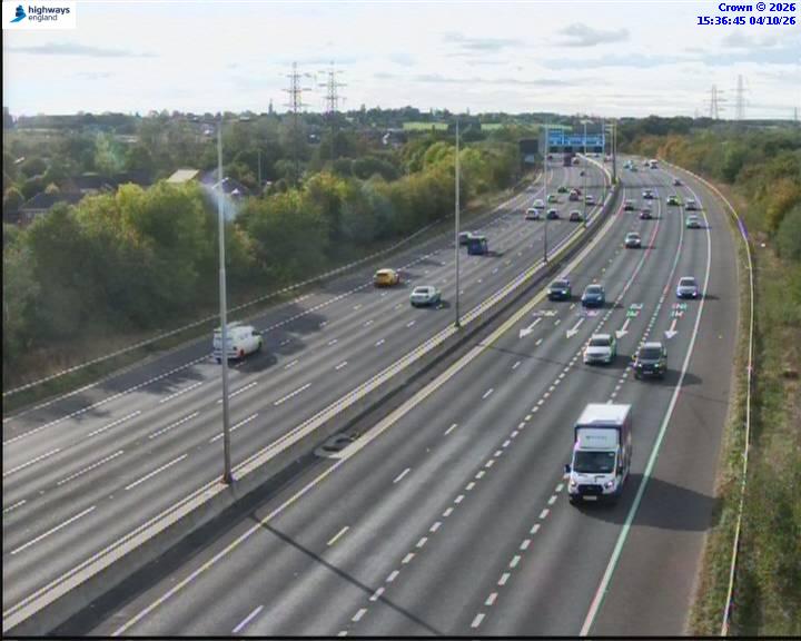 Click for full screen live camera. M62 2151 J28-J29