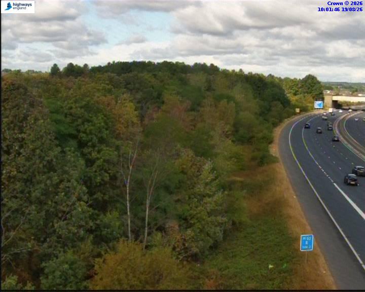 Click for full screen live camera. M62 22242 J31 – J40