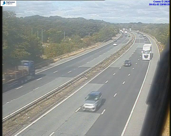 Click for full screen live camera. M62 22271 J31 – J32