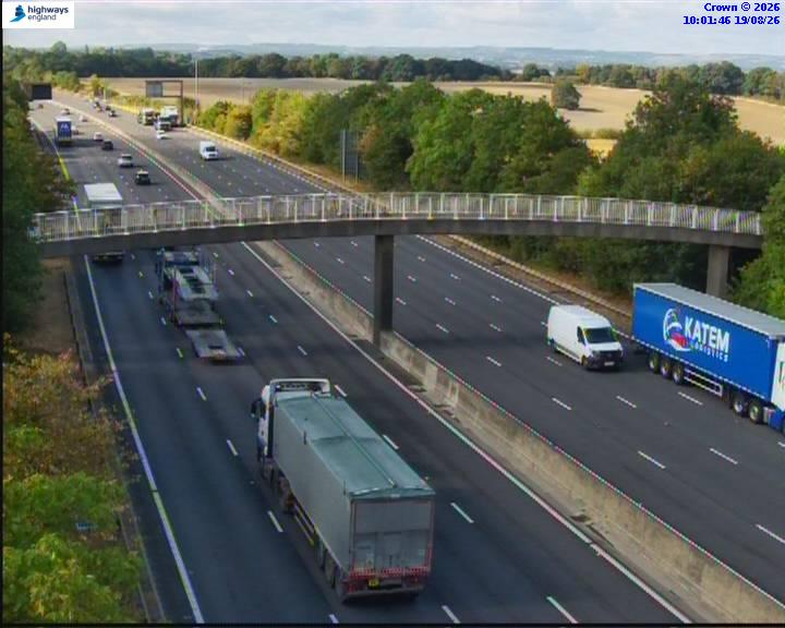 Click for full screen live camera. M1 24414 J31 – J30