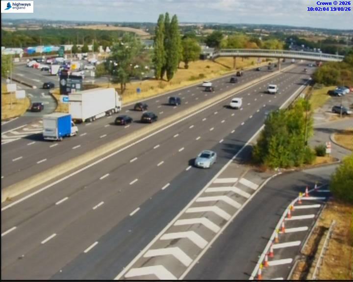 Click for full screen live camera. M1 24423 J31 – J30