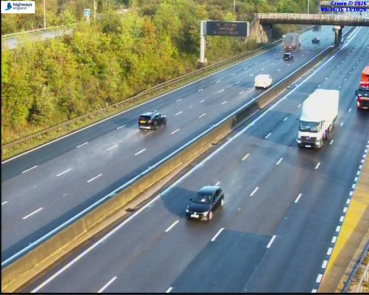 Click for full screen live camera. M1 24477 J31