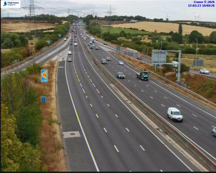 Click for full screen live camera. M1 24559 J33