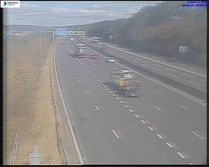 Click for full screen live camera. M1 24592 J33 – J34