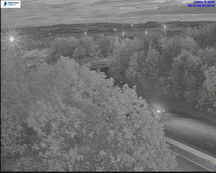 Click for full screen live camera. M1 24941 J40