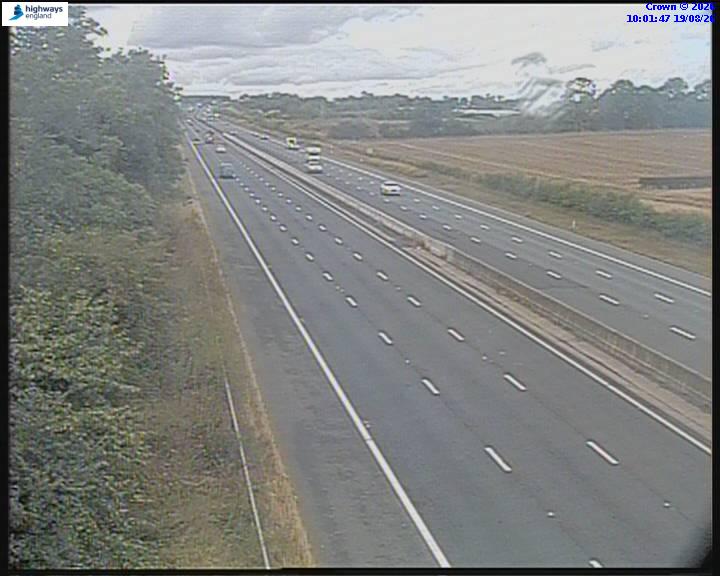 Click for full screen live camera. A1(M) 27338 J52 – J53