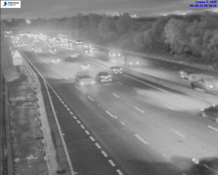 Click for full screen live camera. M62 31339 J11 – J12