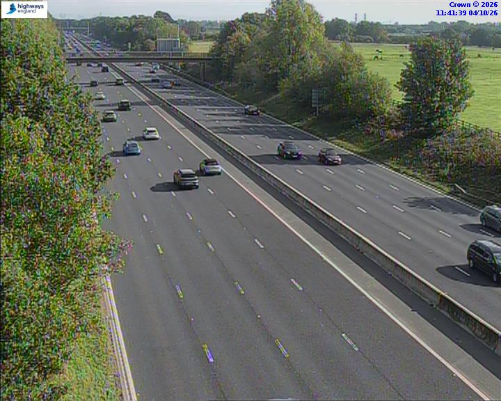 Click for full screen live camera. M62 31356 J11 – J12