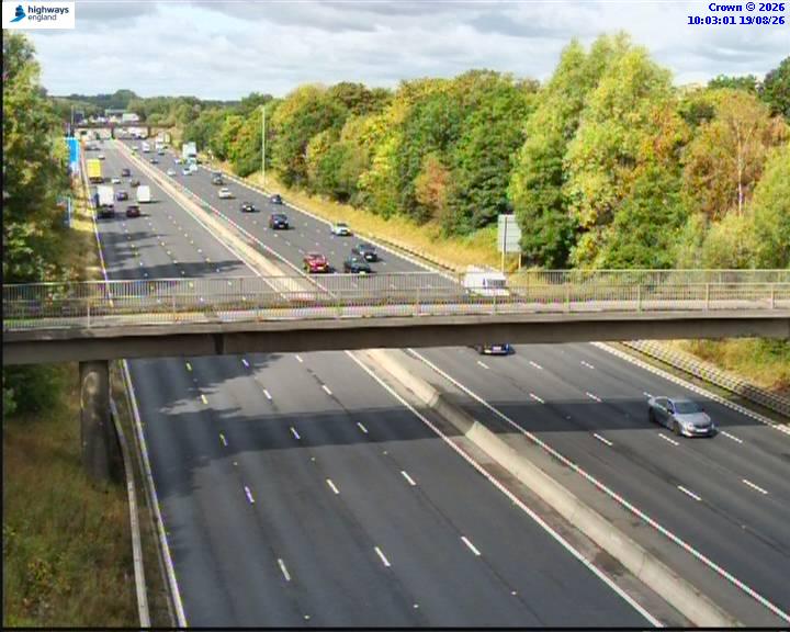 Click for full screen live camera. M62 31359 J12 – J11