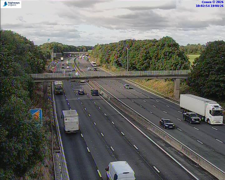 Click for full screen live camera. M62 31382 J12 – J11