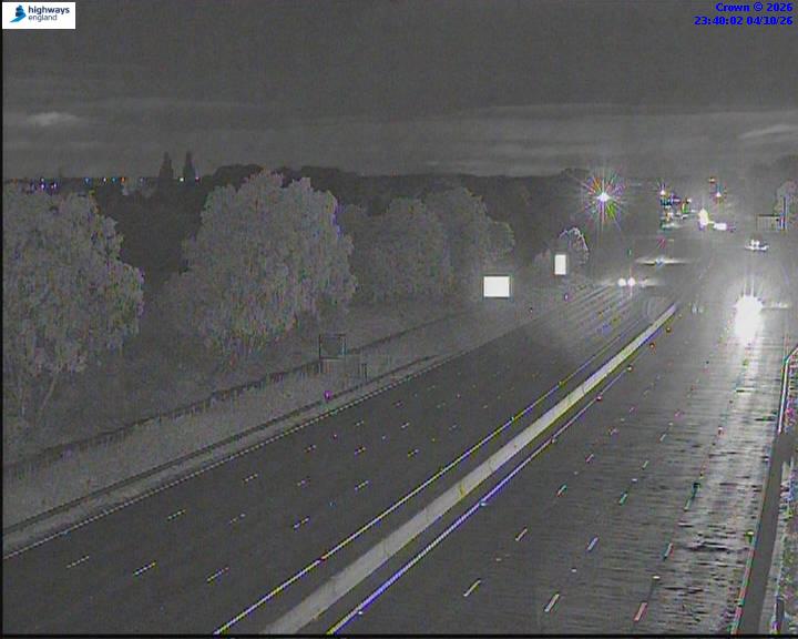 Click for full screen live camera. M62 31412 J12 – J11
