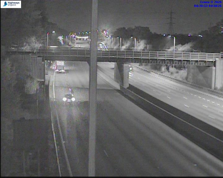 Click for full screen live camera. M62 31631 J20 – J19