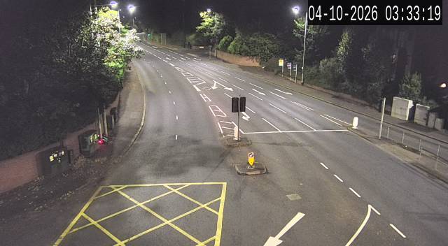 Click for full screen live camera. Malone Road – Balmoral Avenue