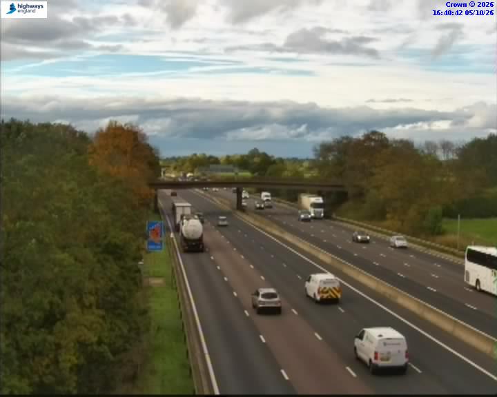 Click for full screen live camera. M6 36727 J17 – J18
