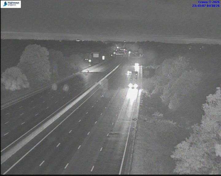 Click for full screen live camera. M6 36735 J18 – J17