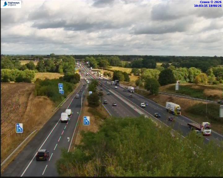Click for full screen live camera. M6 36770 J18