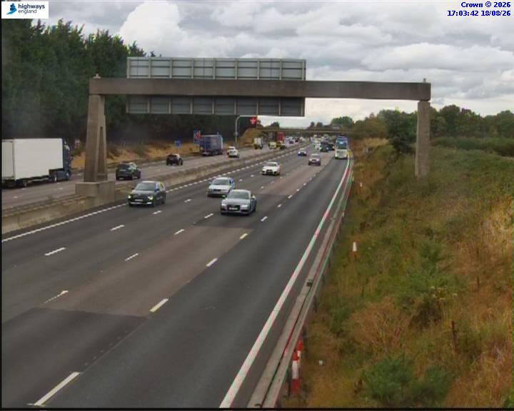 Click for full screen live camera. M6 36783 J19 – J18