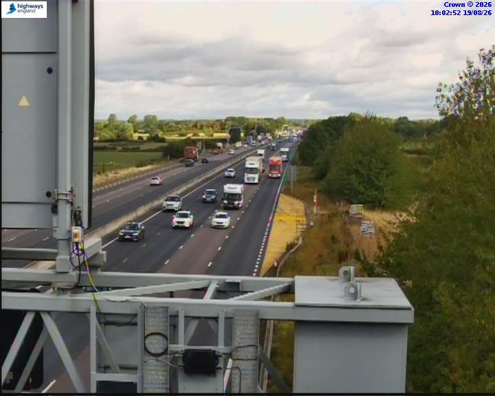 Click for full screen live camera. M6 36819 J19 – J18
