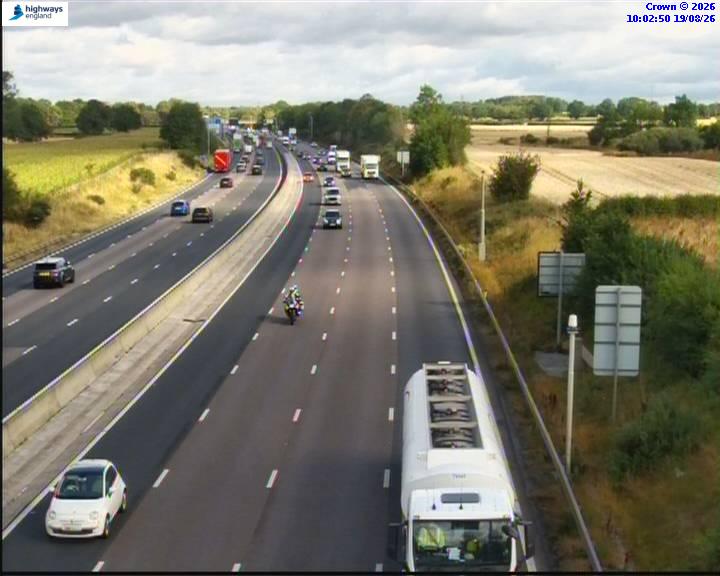 Click for full screen live camera. M6 36867 J19 – J18