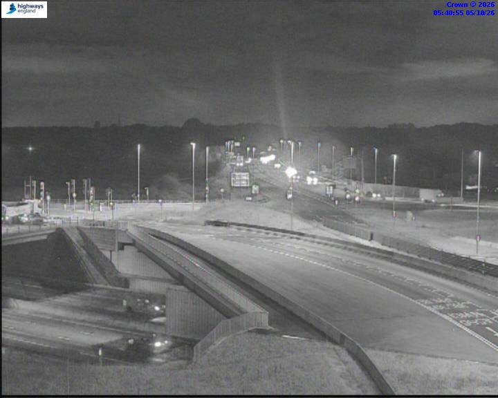 Click for full screen live camera. M6 36898 J19