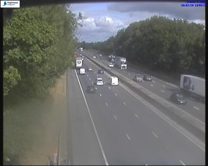Click for full screen live camera. M6 36907 J19 – J20