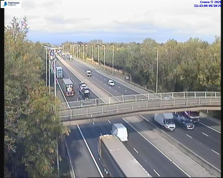 Click for full screen live camera. M6 36962 J19-J20