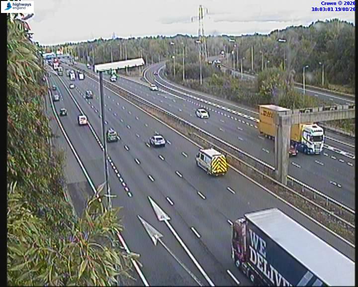 Click for full screen live camera. M6 37060 J21-J21A