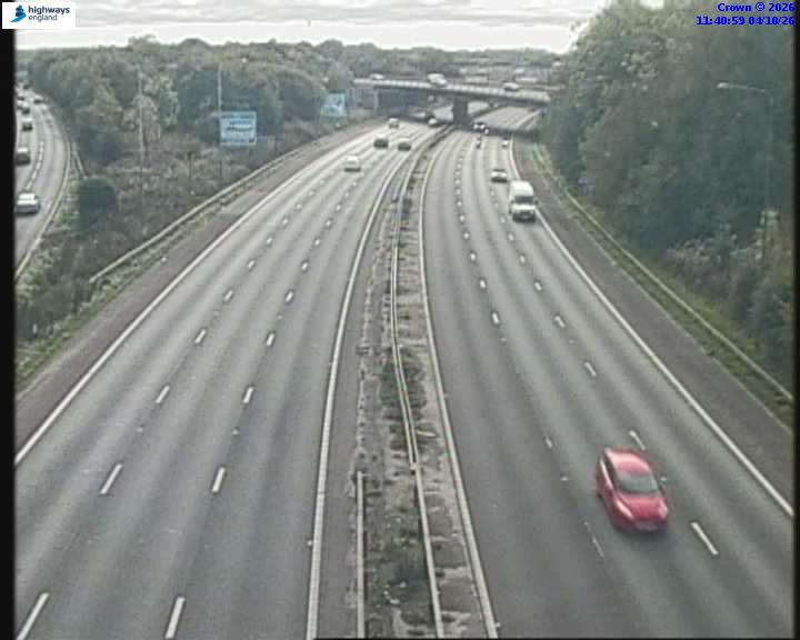 Click for full screen live camera. M6 37463 J30-J29