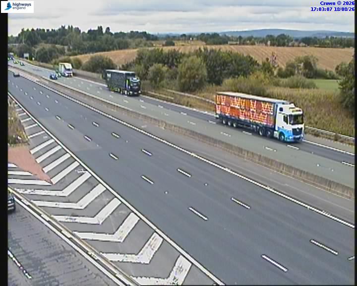 Click for full screen live camera. M6 37561 J32