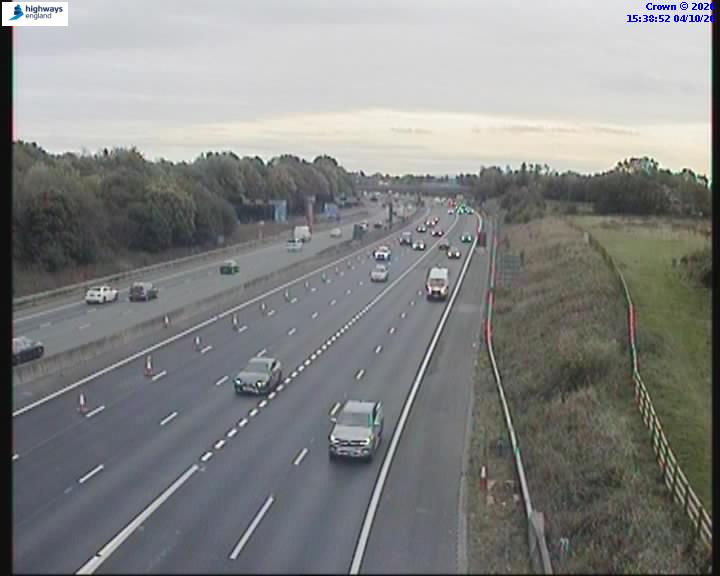 Click for full screen live camera. M6 37561 J32