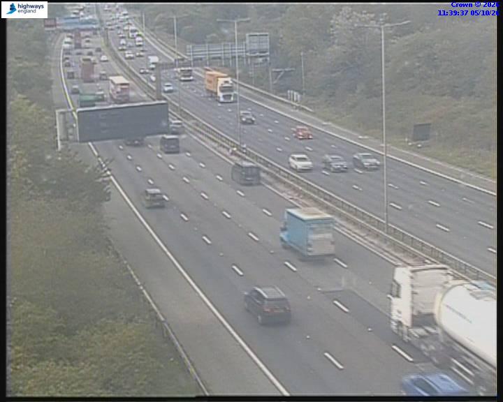 Click for full screen live camera. M60 39275 J17 – J16