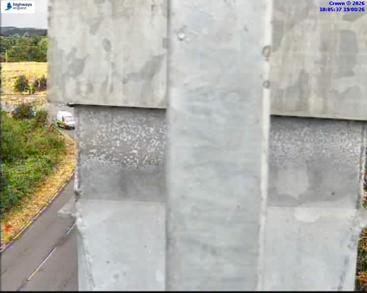 Click for full screen live camera. A303 40203 A359-A37/A372