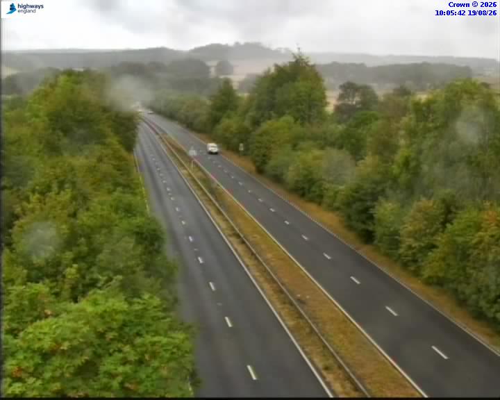 Click for full screen live camera. A303 40204 B3095-B3092