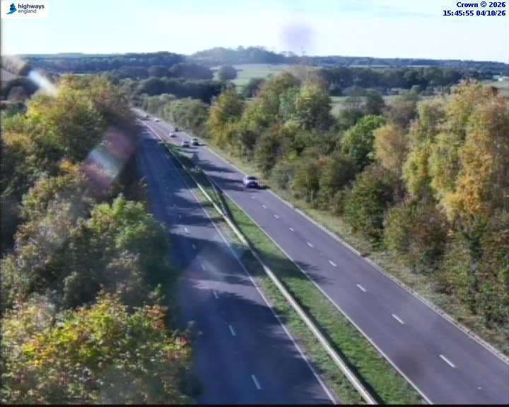 Click for full screen live camera. A303 40204 B3095-B3092