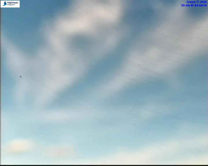 Click for full screen live camera. A303 40207 A338-A345