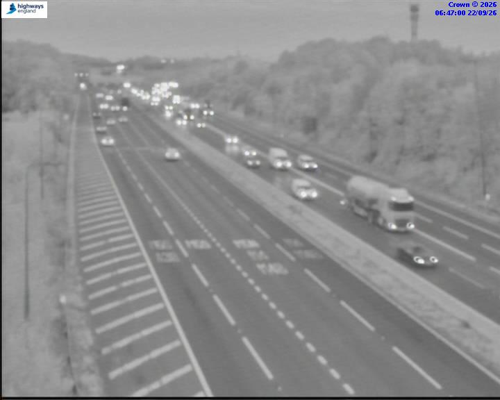 Click for full screen live camera. M4 43858 J19-J20