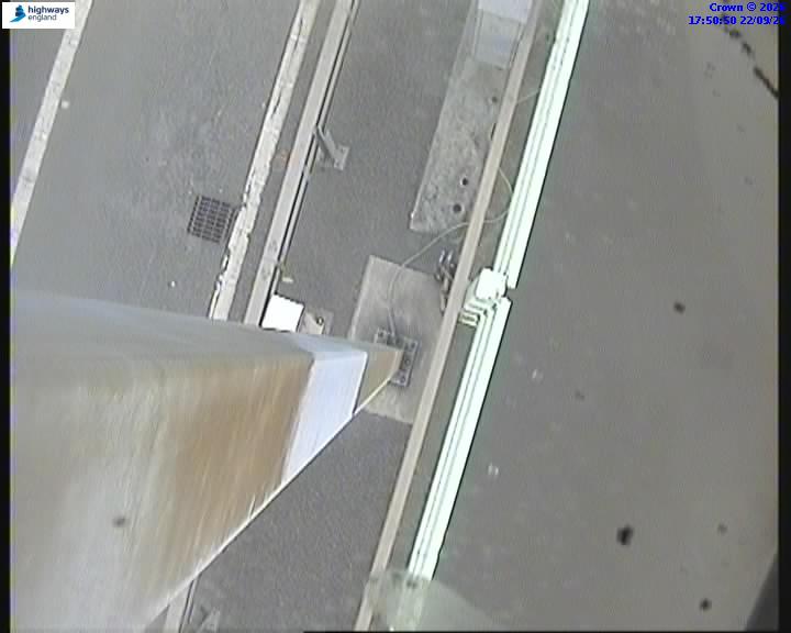 Click for full screen live camera. M4 43967 J22-J23