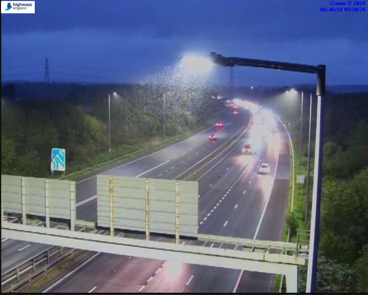 Click for full screen live camera. M5 48303 J14-J15