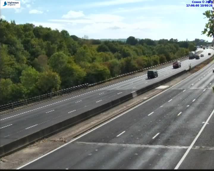 Click for full screen live camera. M5 49177 J26