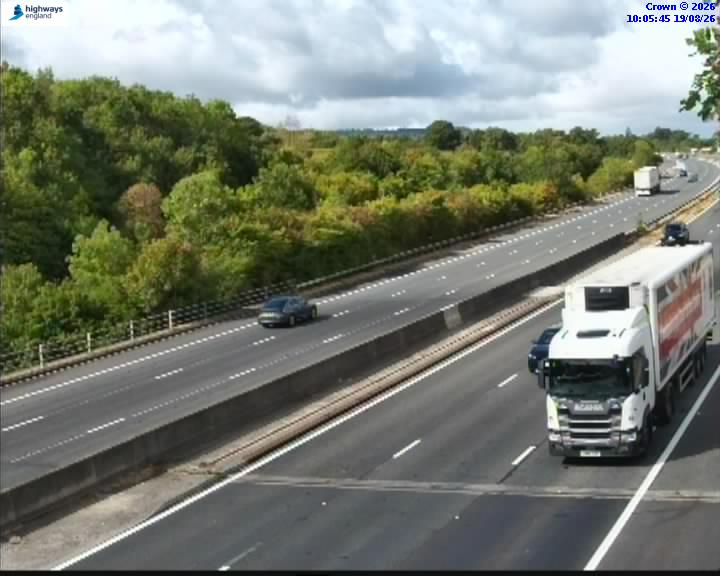 Click for full screen live camera. M5 49177 J26
