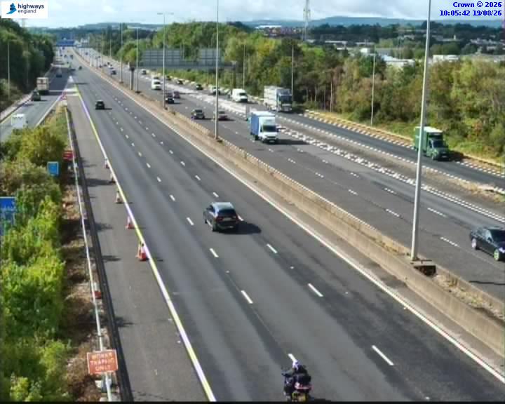 Click for full screen live camera. M5 49545 J29