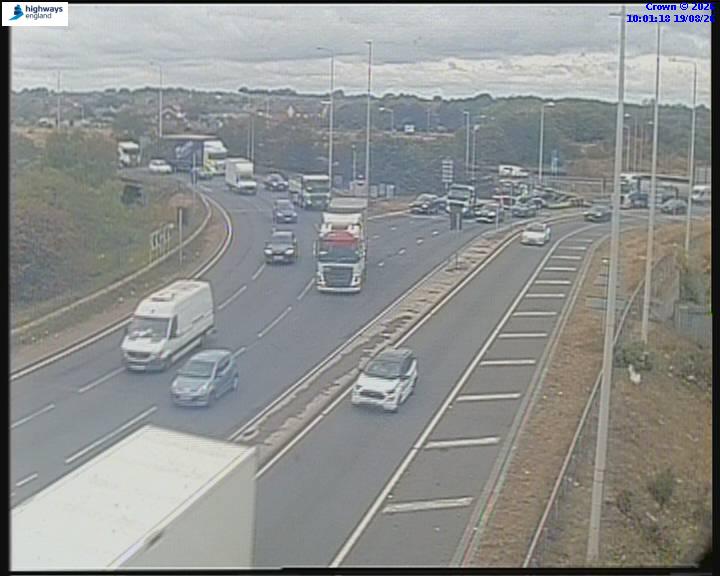 Click for full screen live camera. A13 51045 M25 / A282