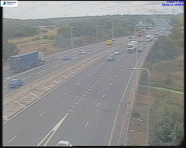 Click for full screen live camera. A13 51048 M25 / A282