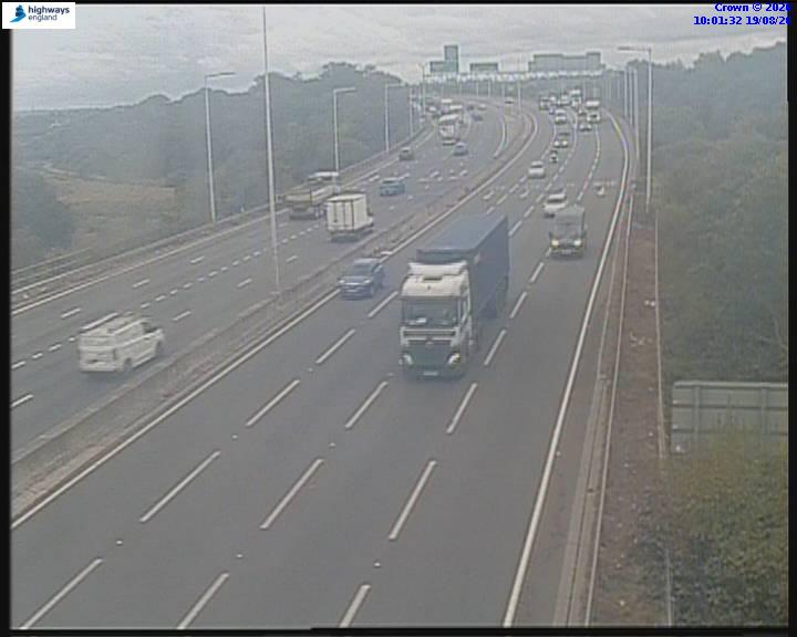 Click for full screen live camera. A13 51051 M25 / A282 / A126