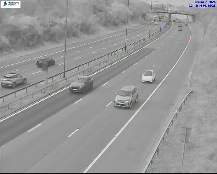 Click for full screen live camera. M4 52177 J3 – J2